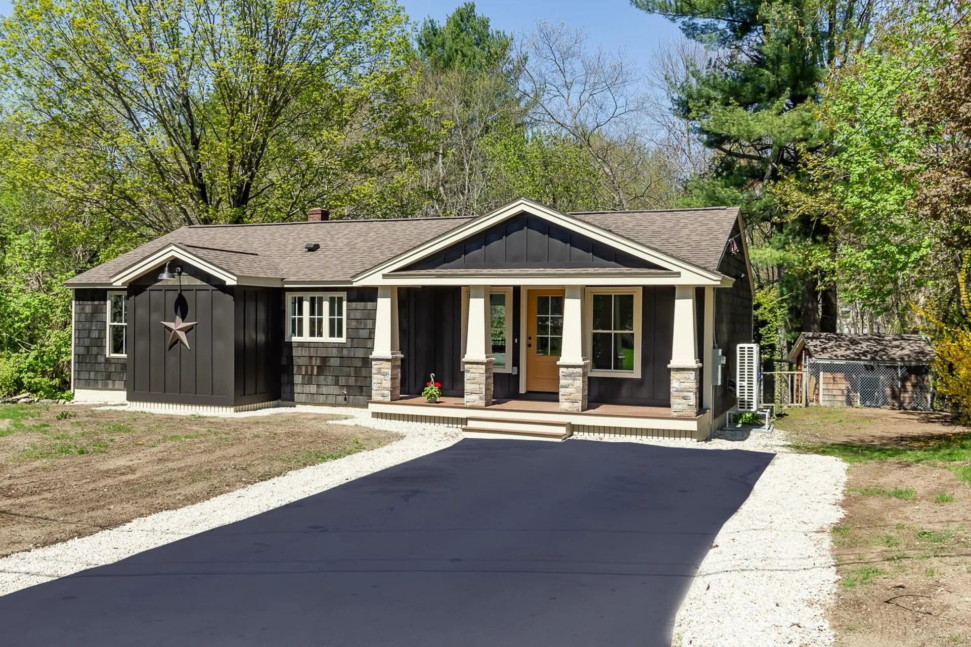 13 Frenette Drive Hudson NH 03051