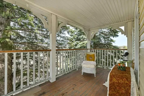 141 Union Avenue Laconia NH 03246