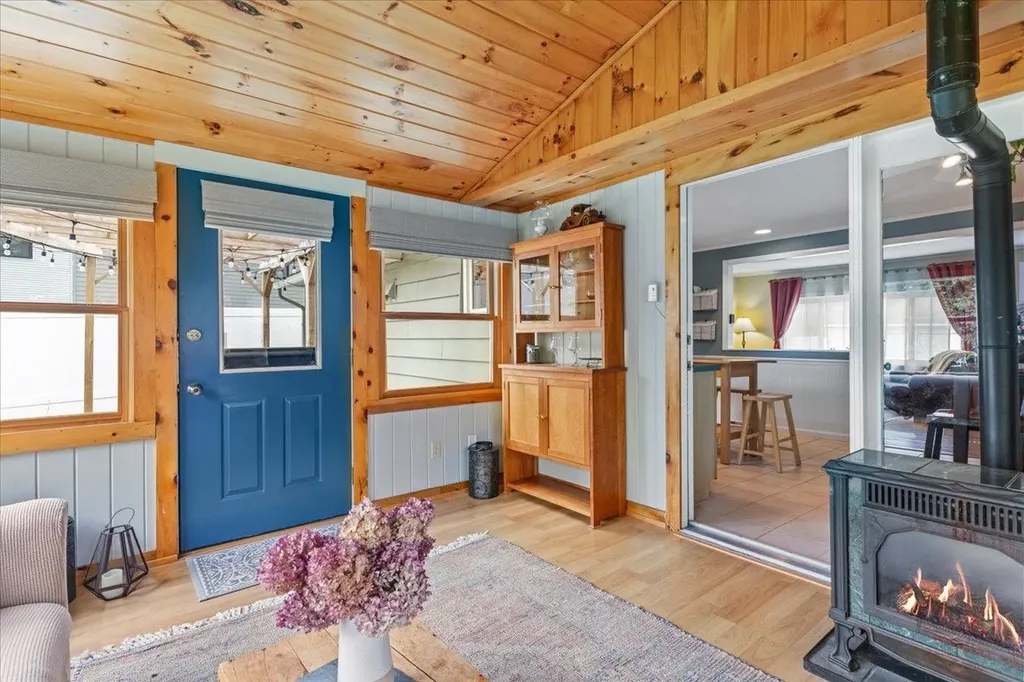 8 Bellevue Street Winooski VT 05404