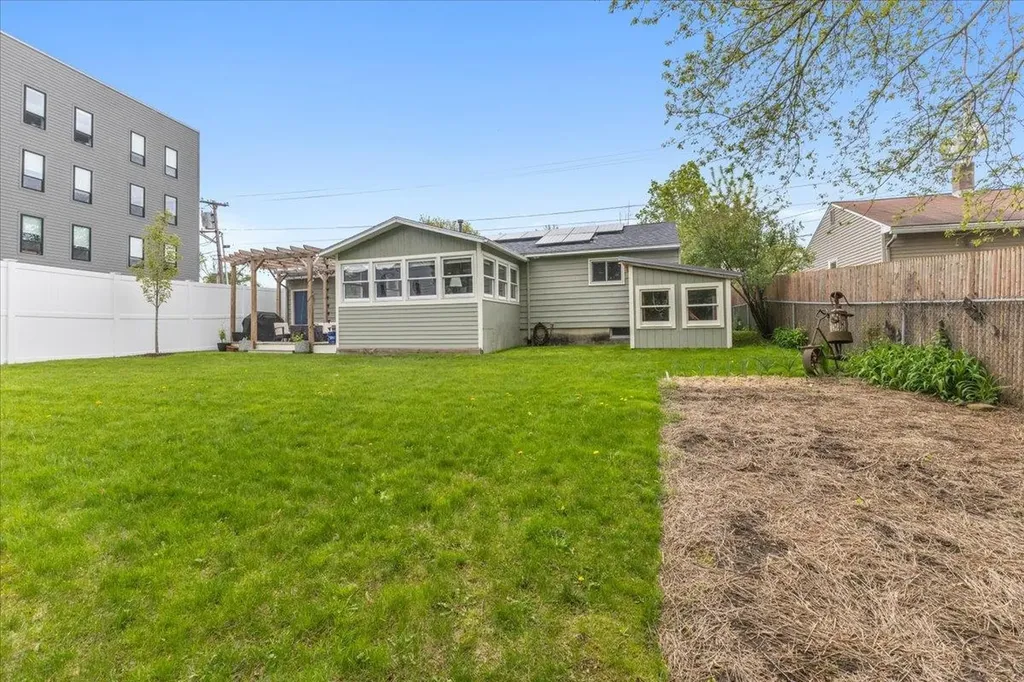 8 Bellevue Street Winooski VT 05404