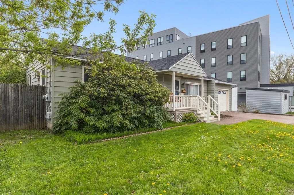 8 Bellevue Street Winooski VT 05404
