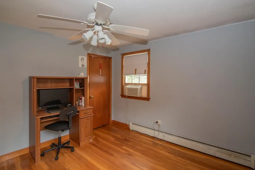 14 Henry Street Salem NH 03079