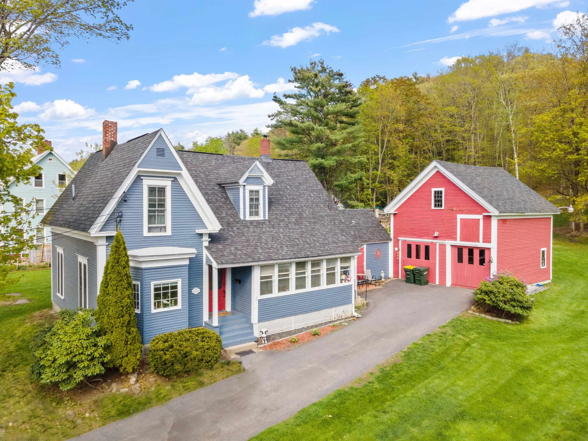 25 Willow Street Laconia NH 03246