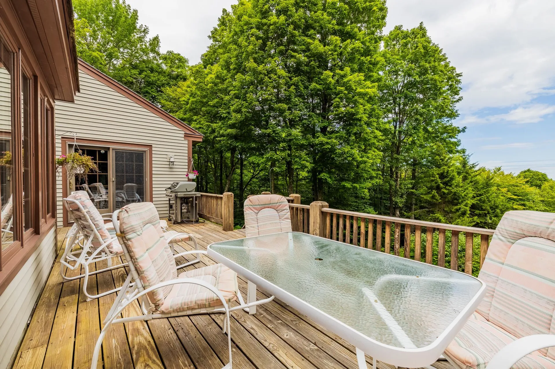 381 Sugarhouse Hill Road Barnard VT 05031