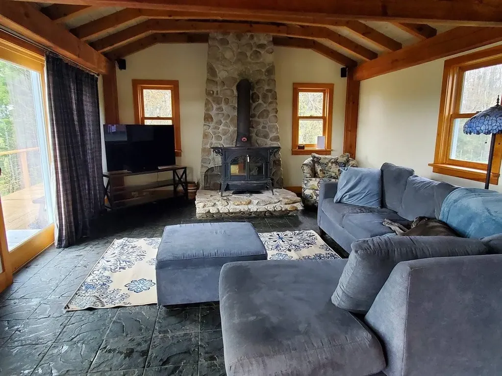 190 Bolander Road Bradford VT 05033