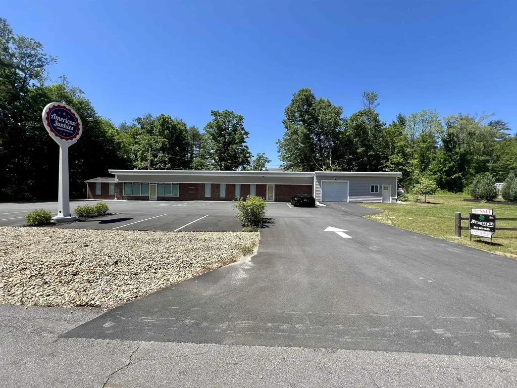 277 Pleasant Street Epping NH 03042