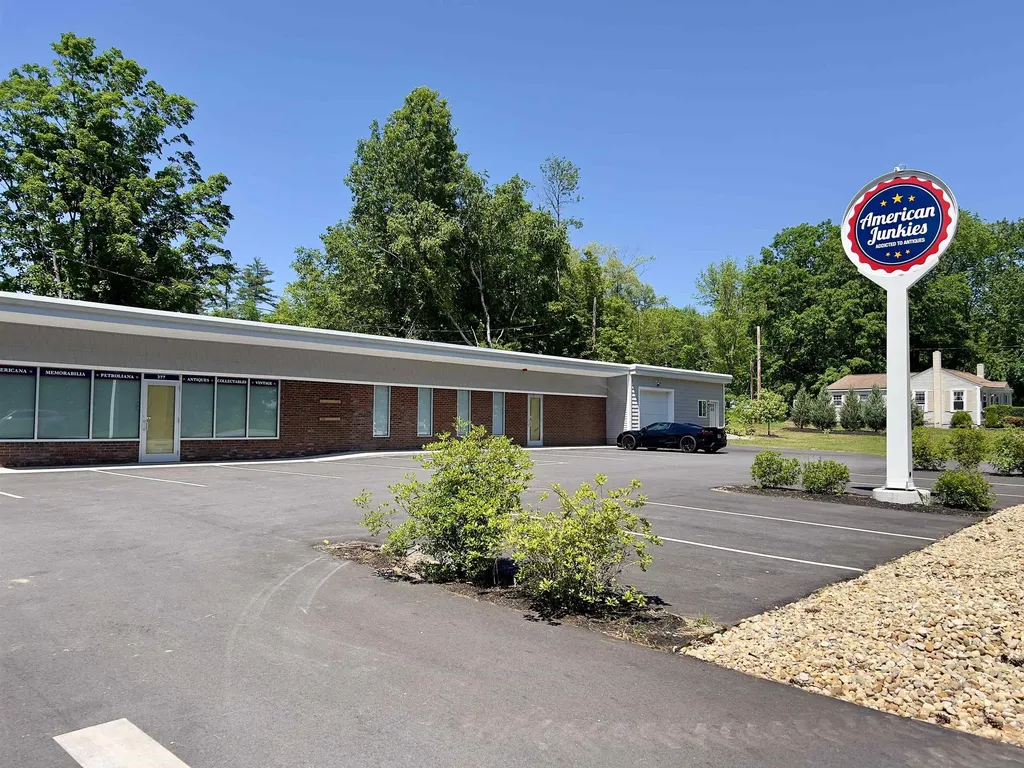 277 Pleasant Street Epping NH 03042