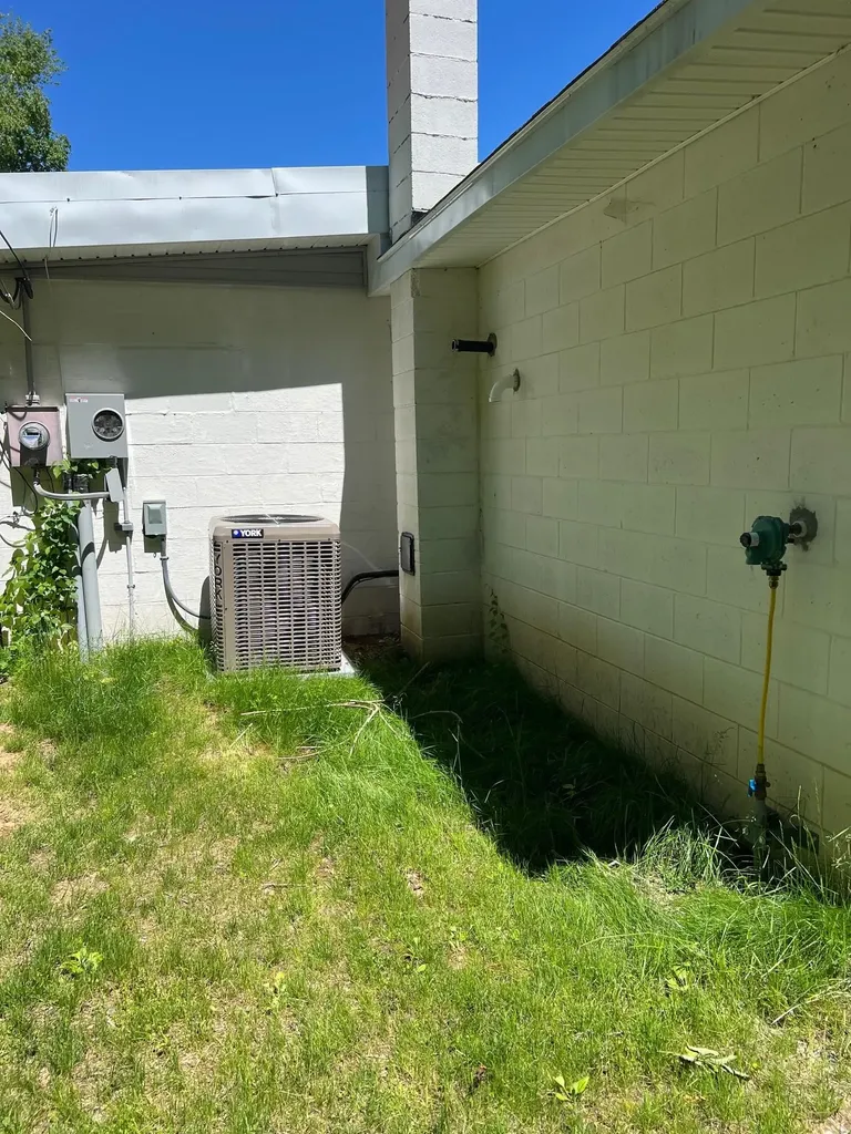 277 Pleasant Street Epping NH 03042