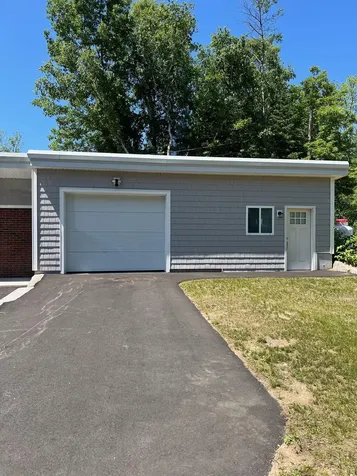 277 Pleasant Street Epping NH 03042