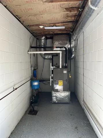 277 Pleasant Street Epping NH 03042