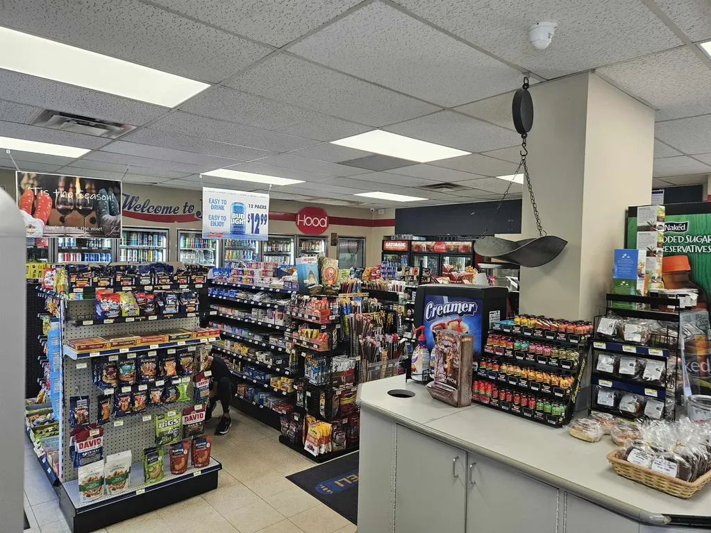 1477 Maple Street Hartford VT 05001