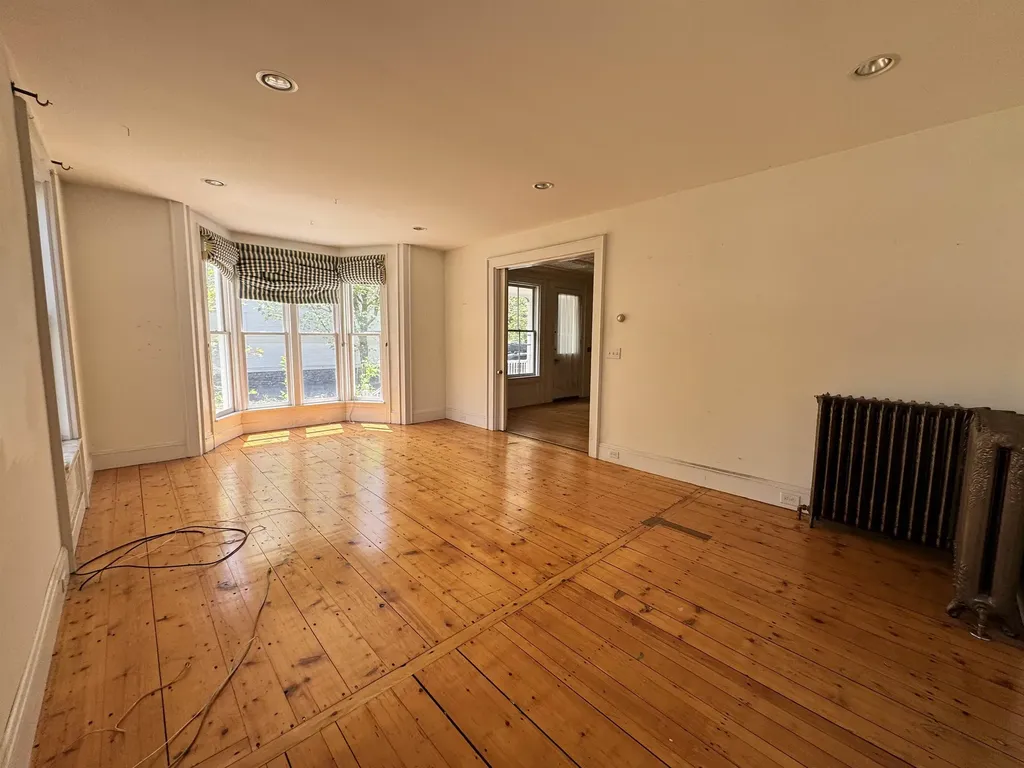 23 North Street Bristol VT 05443