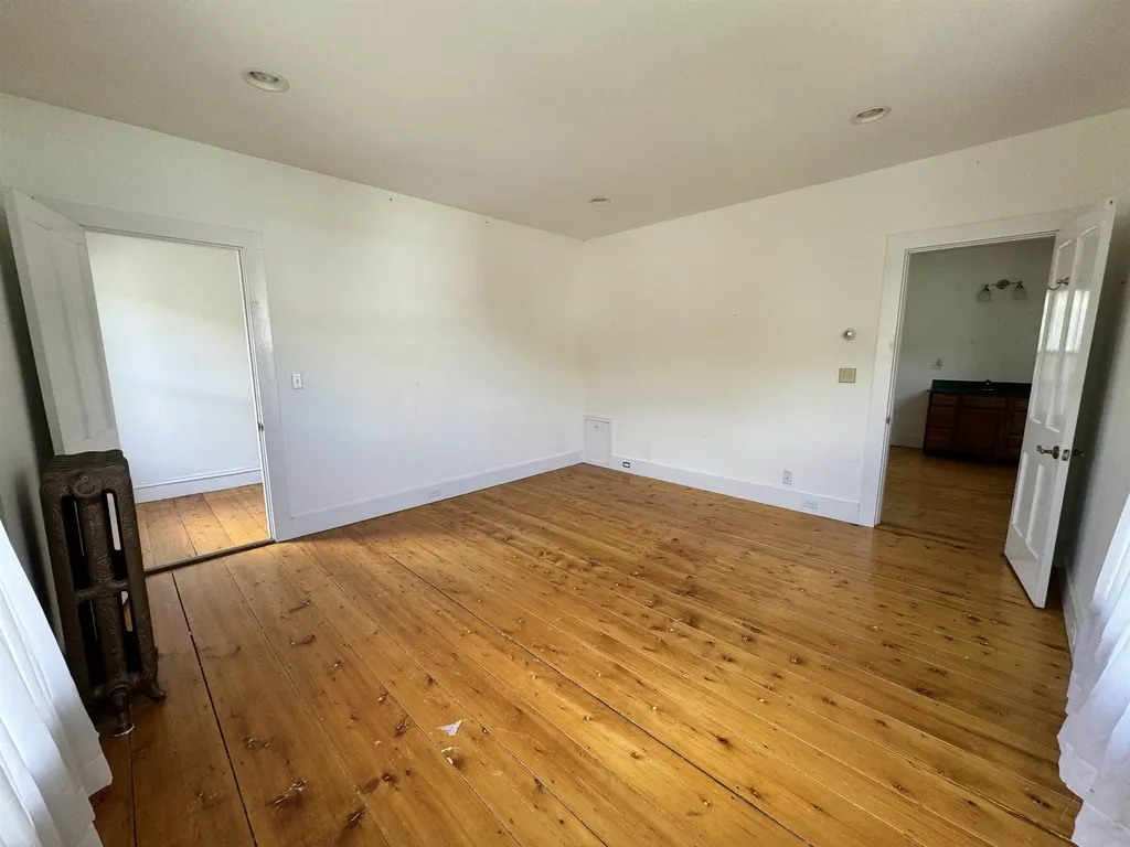 23 North Street Bristol VT 05443