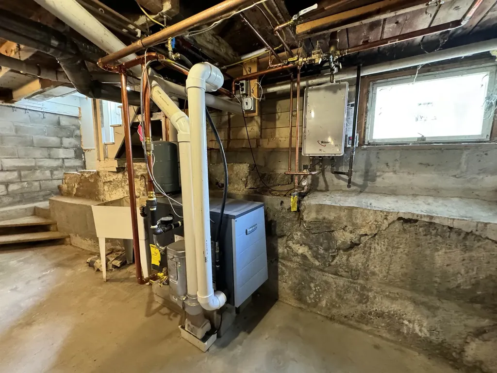 23 North Street Bristol VT 05443