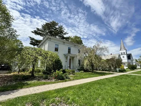 23 North Street Bristol VT 05443