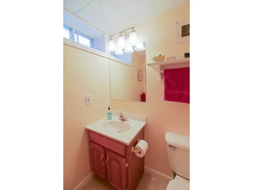 861 Stone Bridge Road Georgia VT 05468