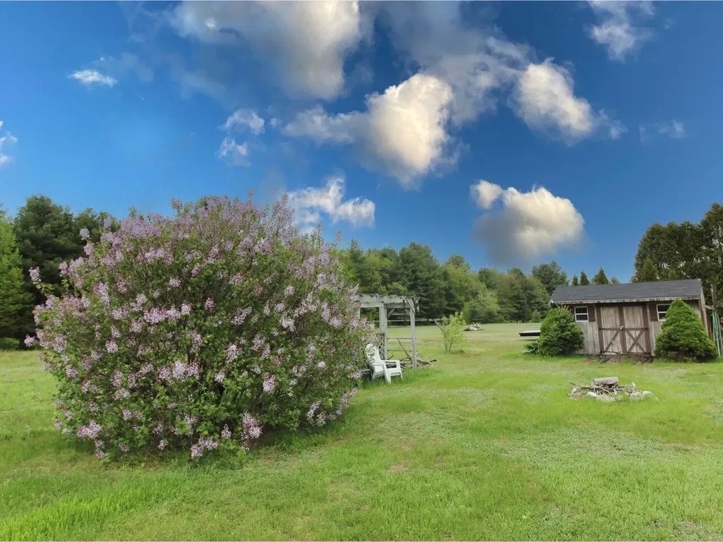 861 Stone Bridge Road Georgia VT 05468