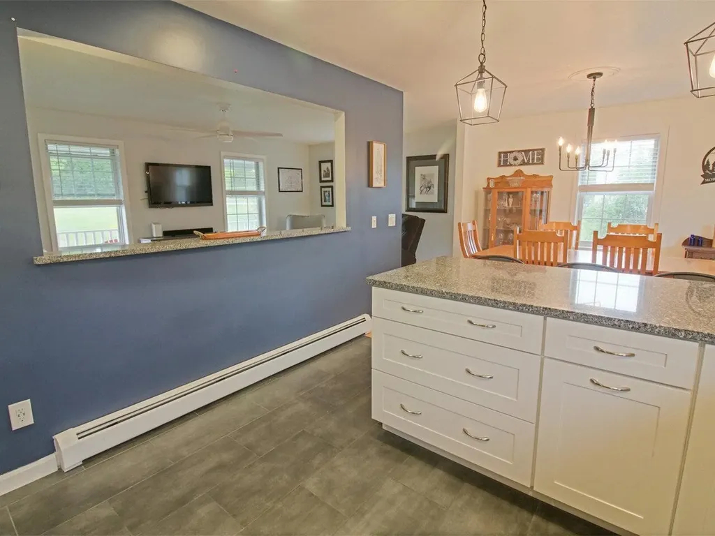 861 Stone Bridge Road Georgia VT 05468
