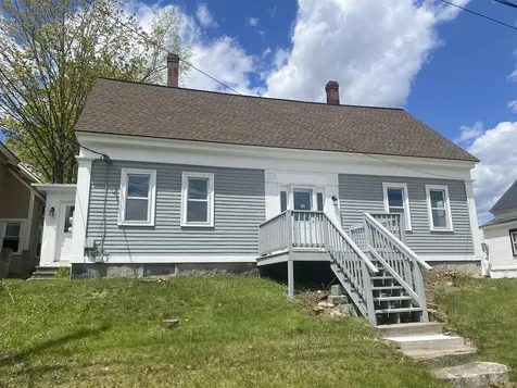21 Grove Street Farmington NH 03835