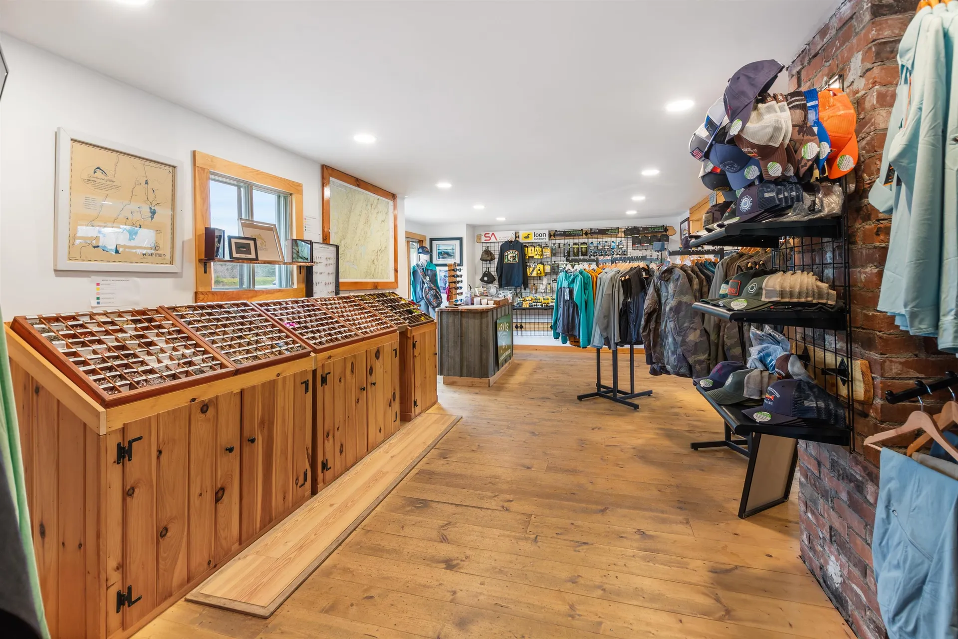 10 Metallak Road Pittsburg NH 03592