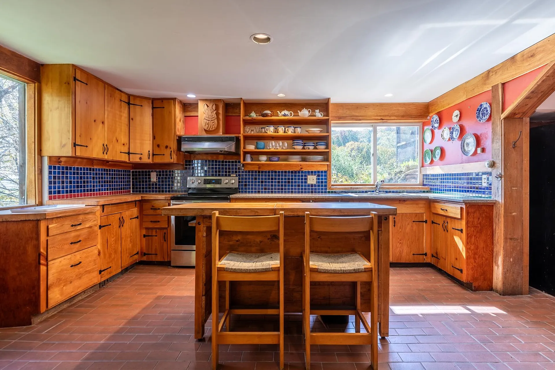 898 Clay Road Pomfret VT 05001