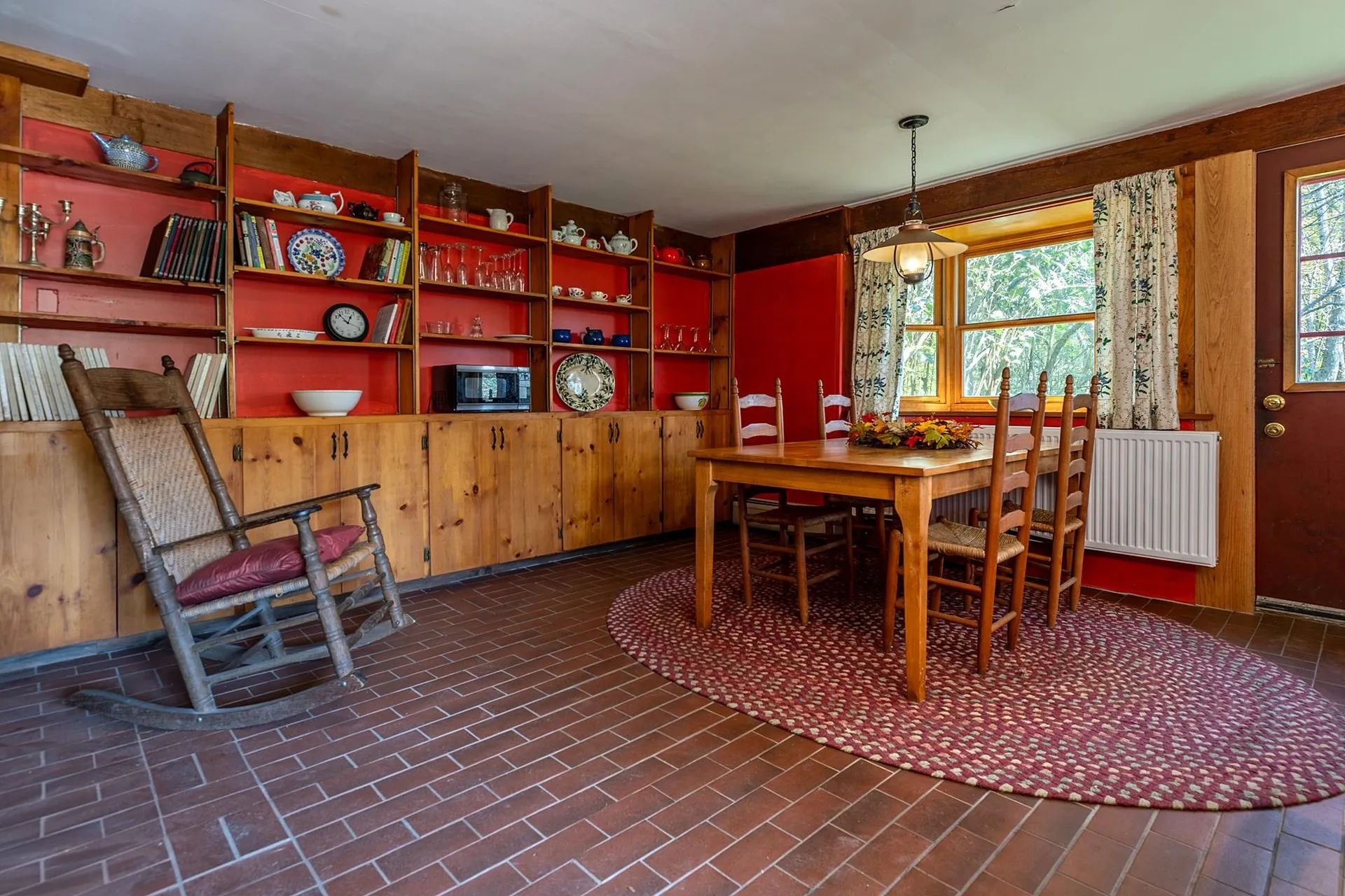 898 Clay Road Pomfret VT 05001