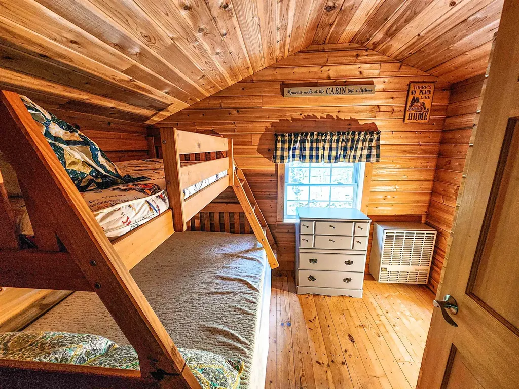 174 Shirley Circle Townshend VT 05353