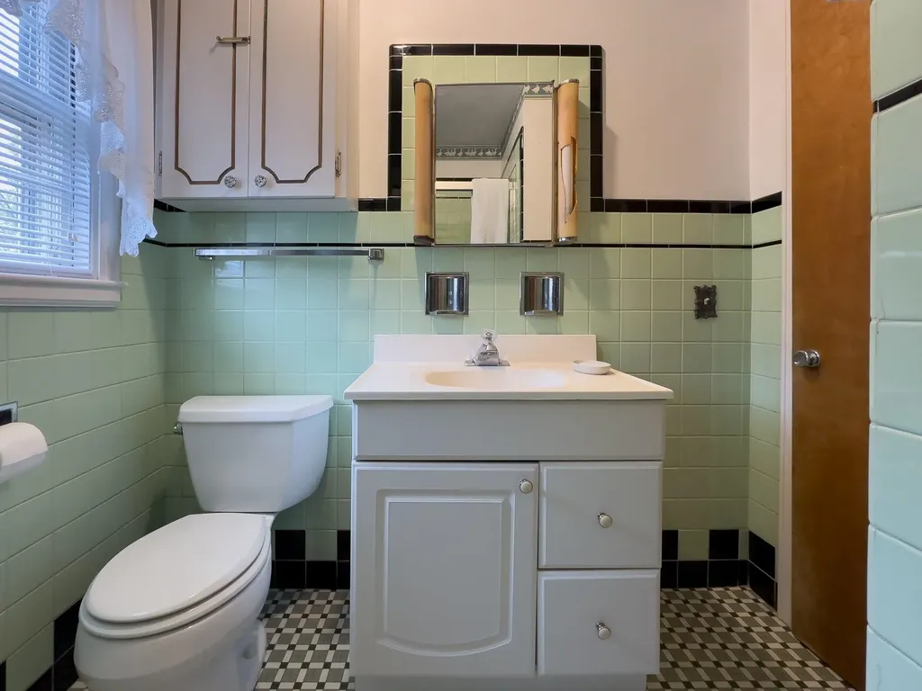 18 Brandywine Street Burlington VT 05408