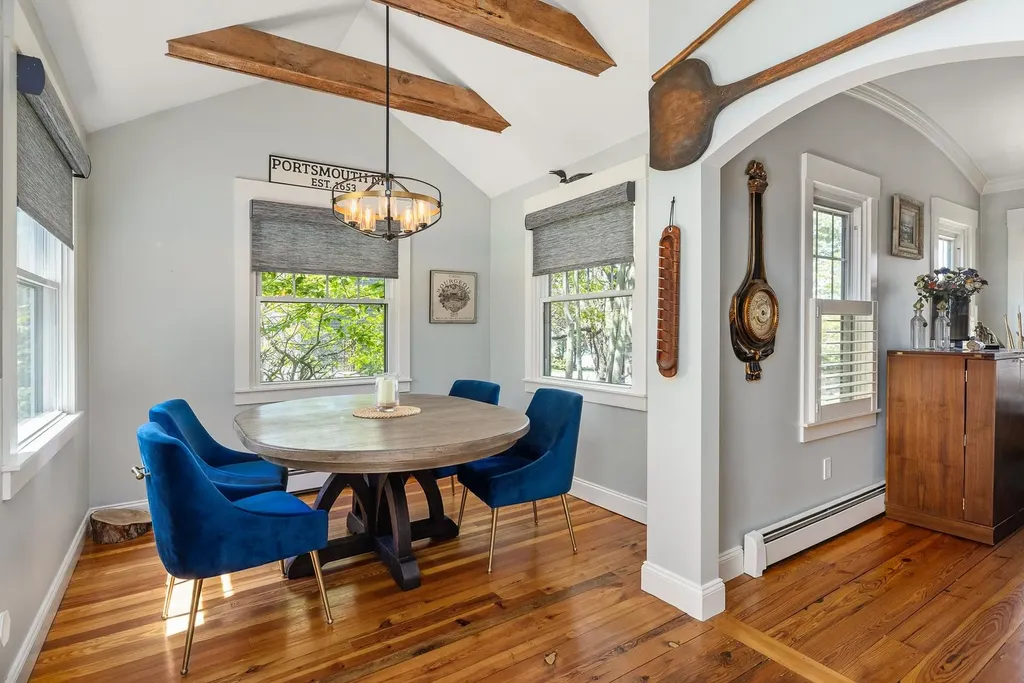 33 Riverview Road New Castle NH 03854