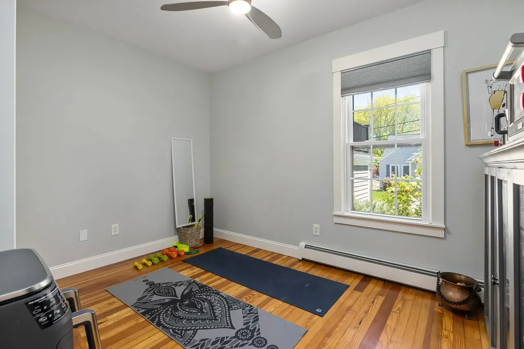 33 Riverview Road New Castle NH 03854