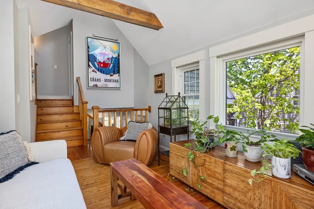 33 Riverview Road New Castle NH 03854