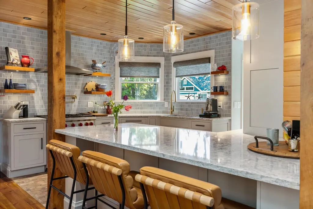 33 Riverview Road New Castle NH 03854