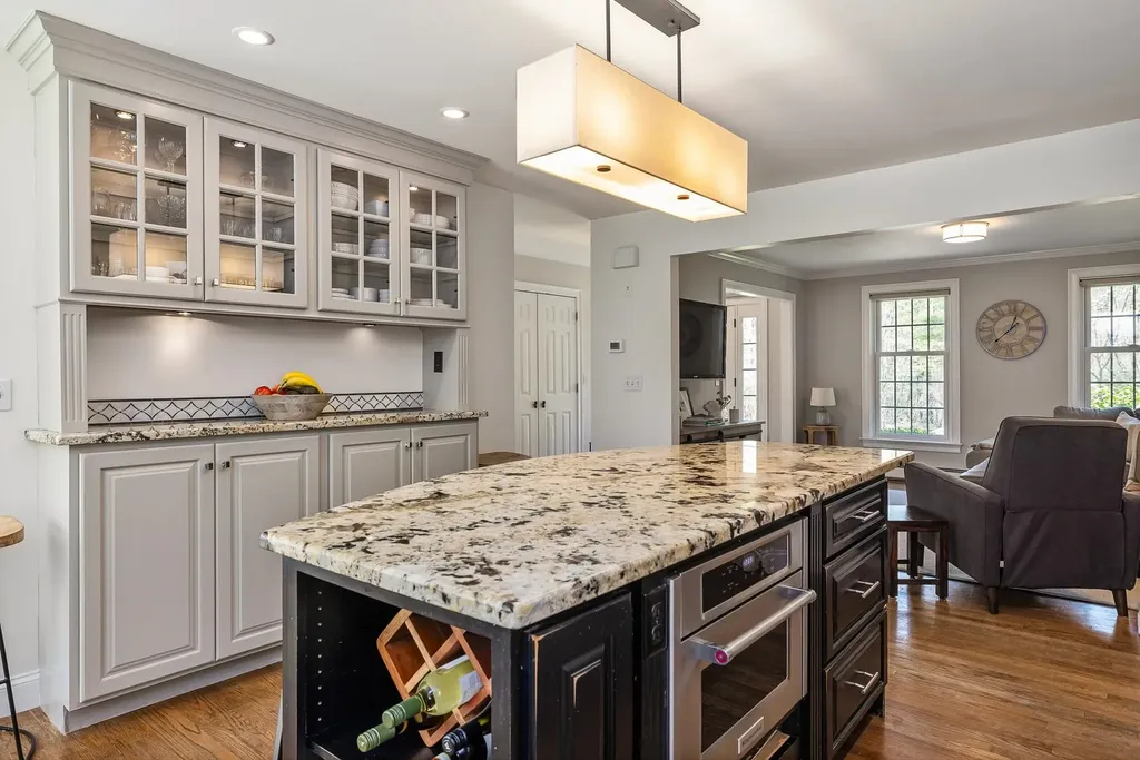651 Brackett Road Rye NH 03870