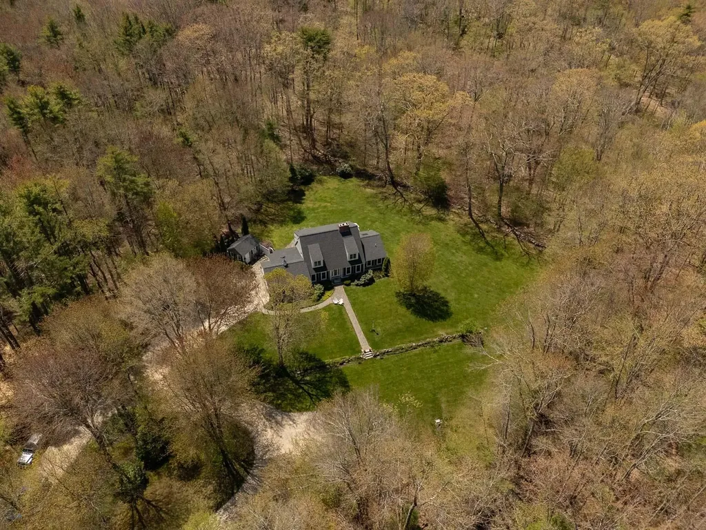 651 Brackett Road Rye NH 03870