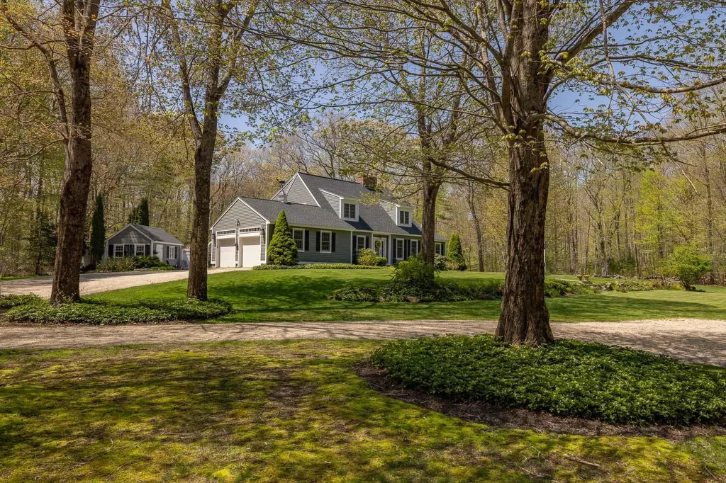 651 Brackett Road Rye NH 03870