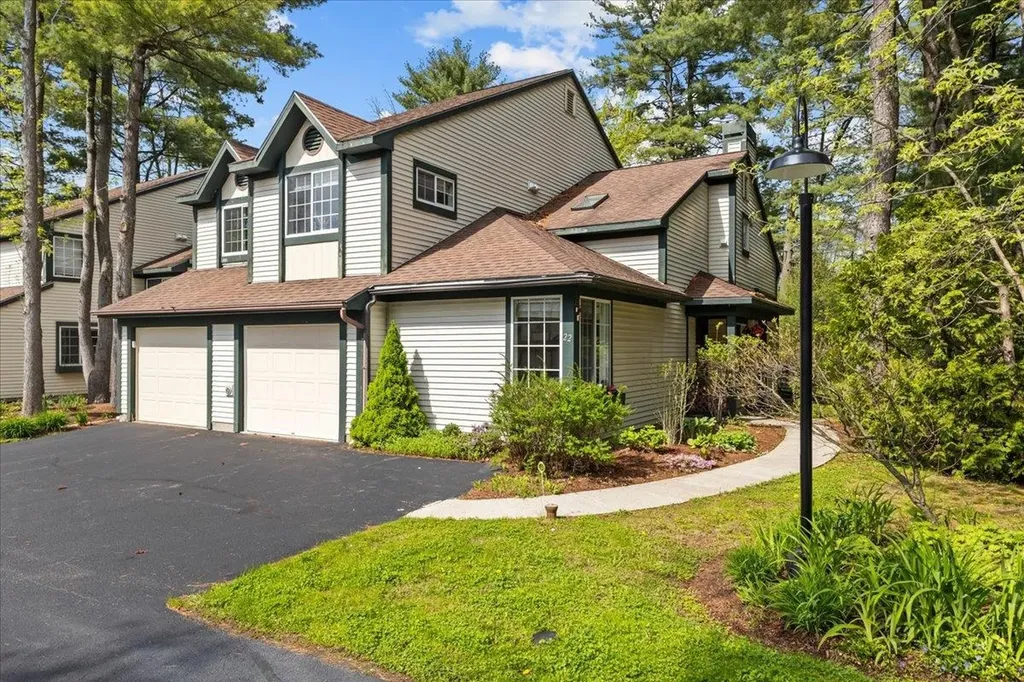 22 Lake Forest Drive Burlington VT 05401