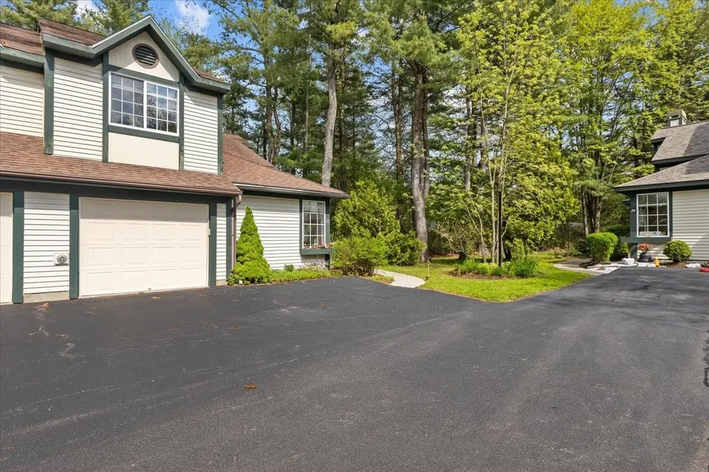 22 Lake Forest Drive Burlington VT 05401