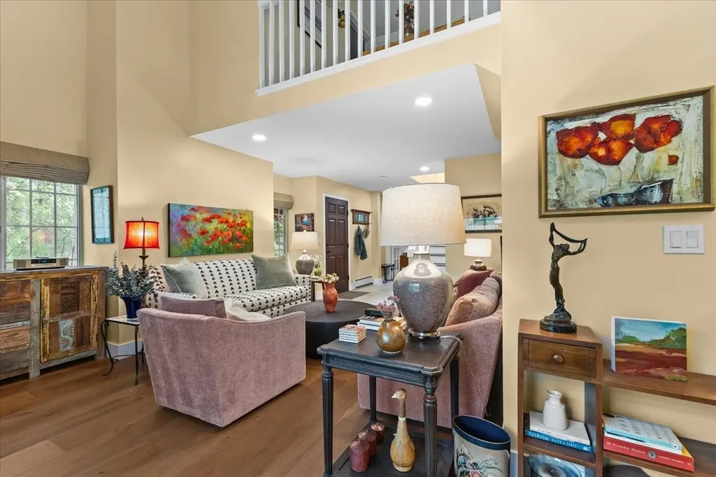 22 Lake Forest Drive Burlington VT 05401