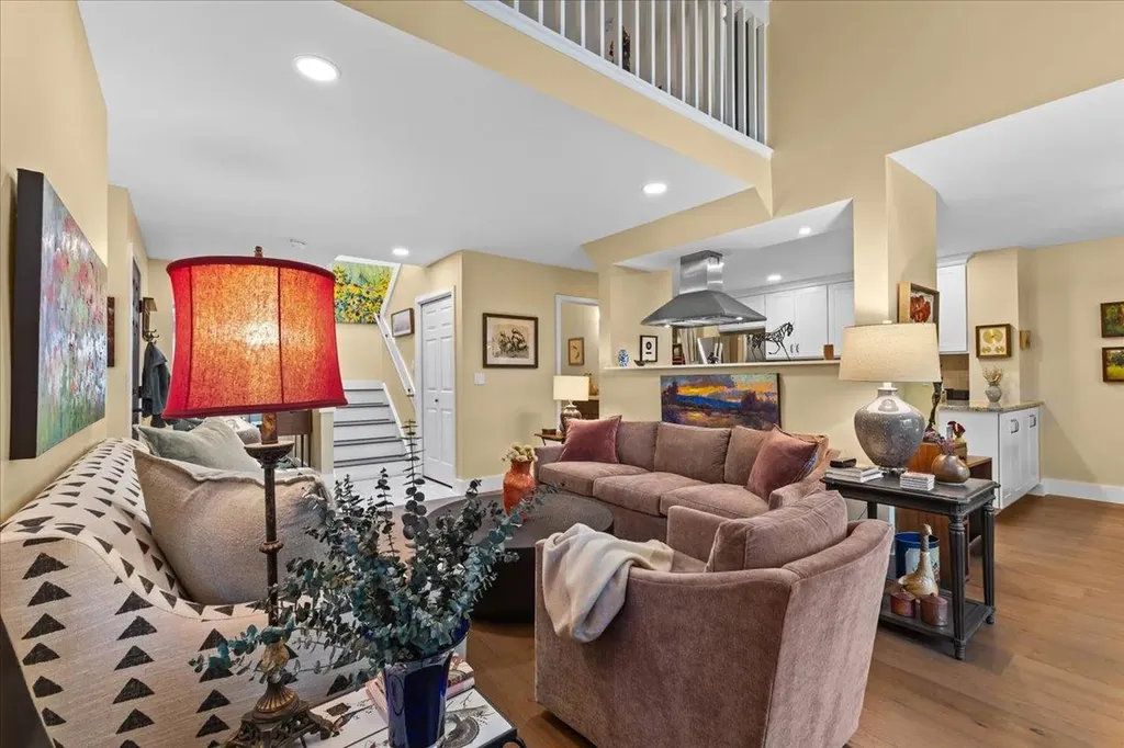 22 Lake Forest Drive Burlington VT 05401