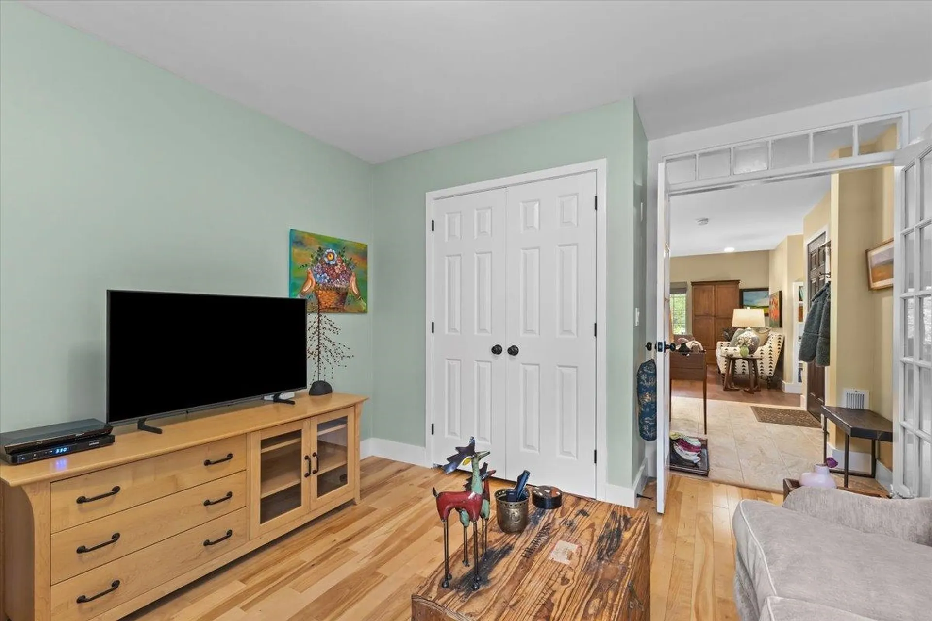 22 Lake Forest Drive Burlington VT 05401