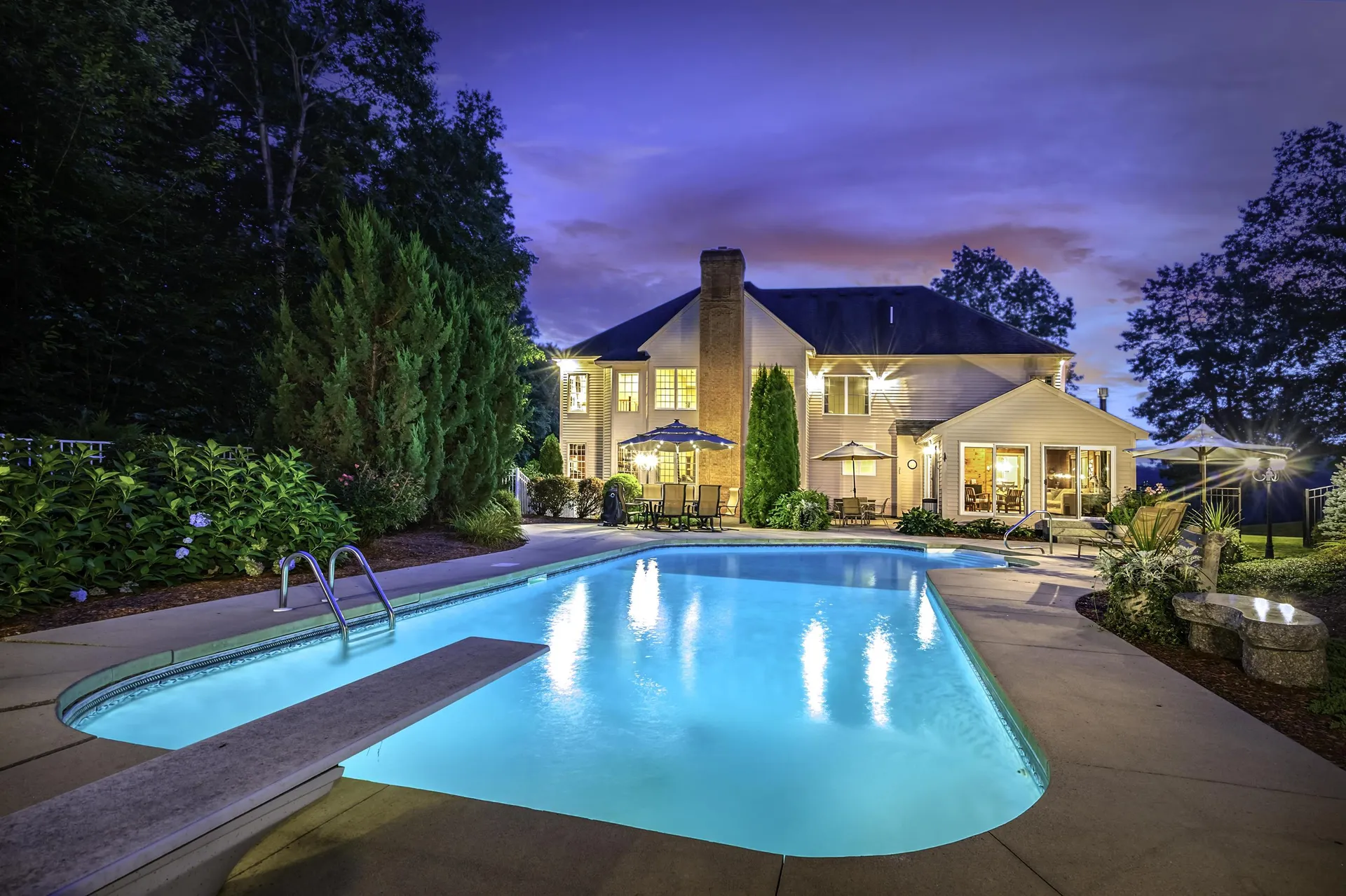 10 Braeburn Court Bedford NH 03110