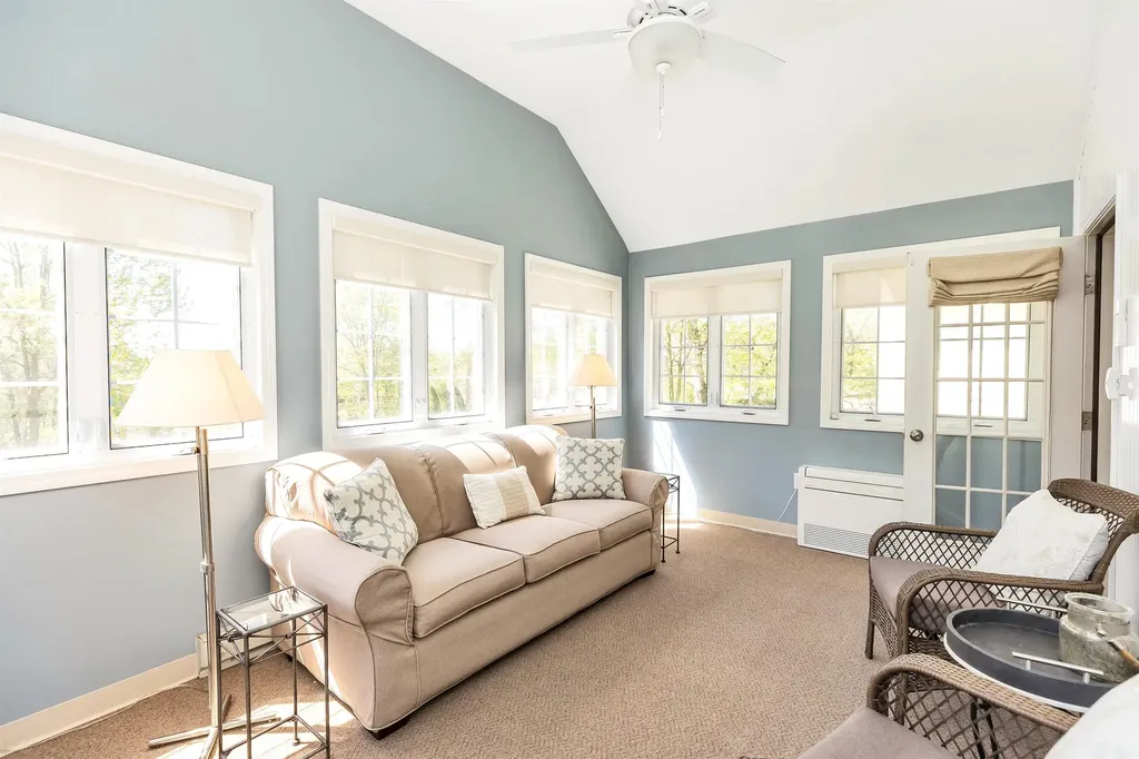 4 Barker Road Windham NH 03087