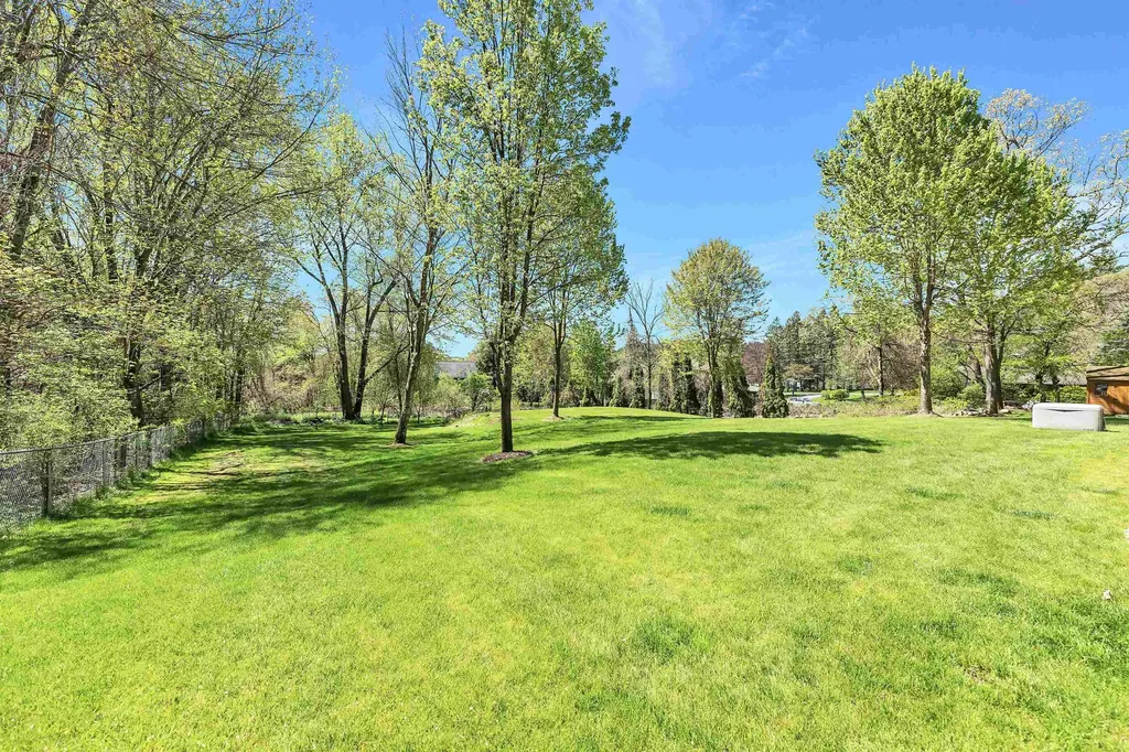 4 Barker Road Windham NH 03087