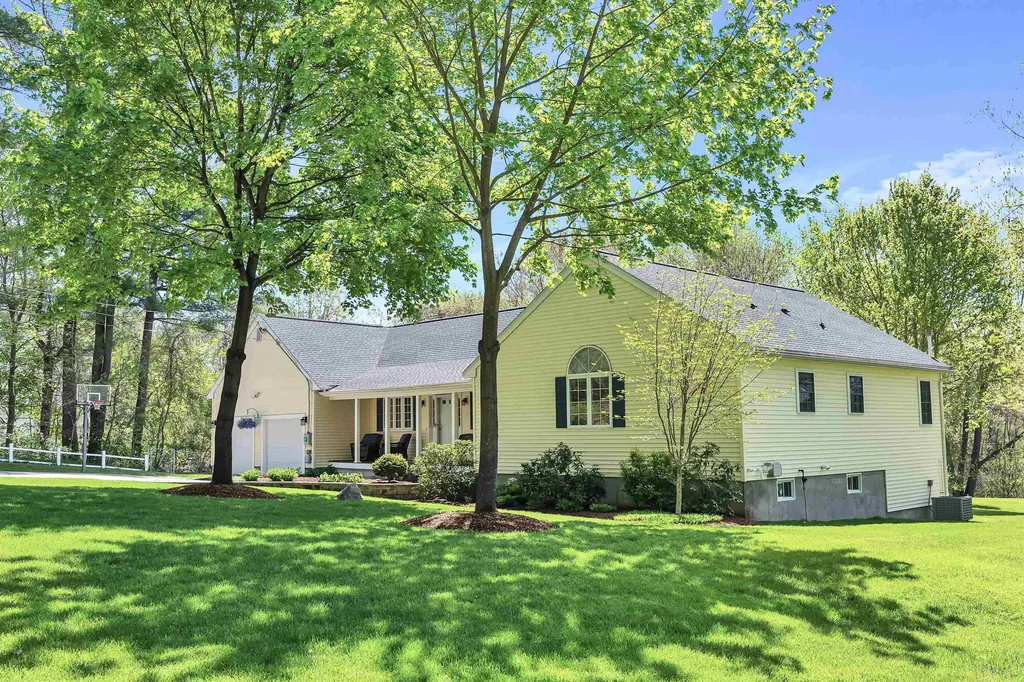 4 Barker Road Windham NH 03087