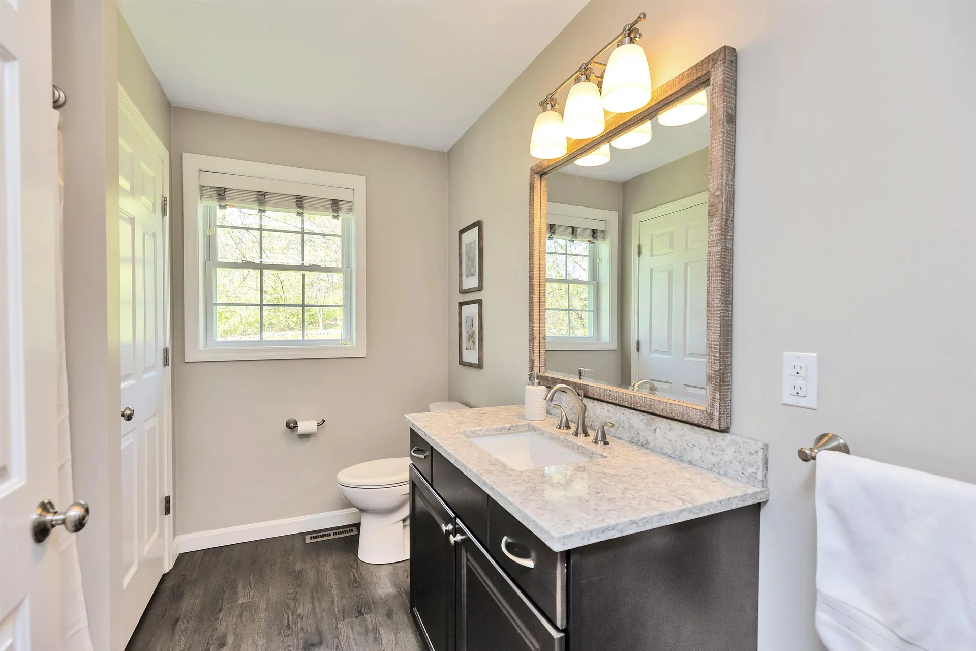 4 Barker Road Windham NH 03087