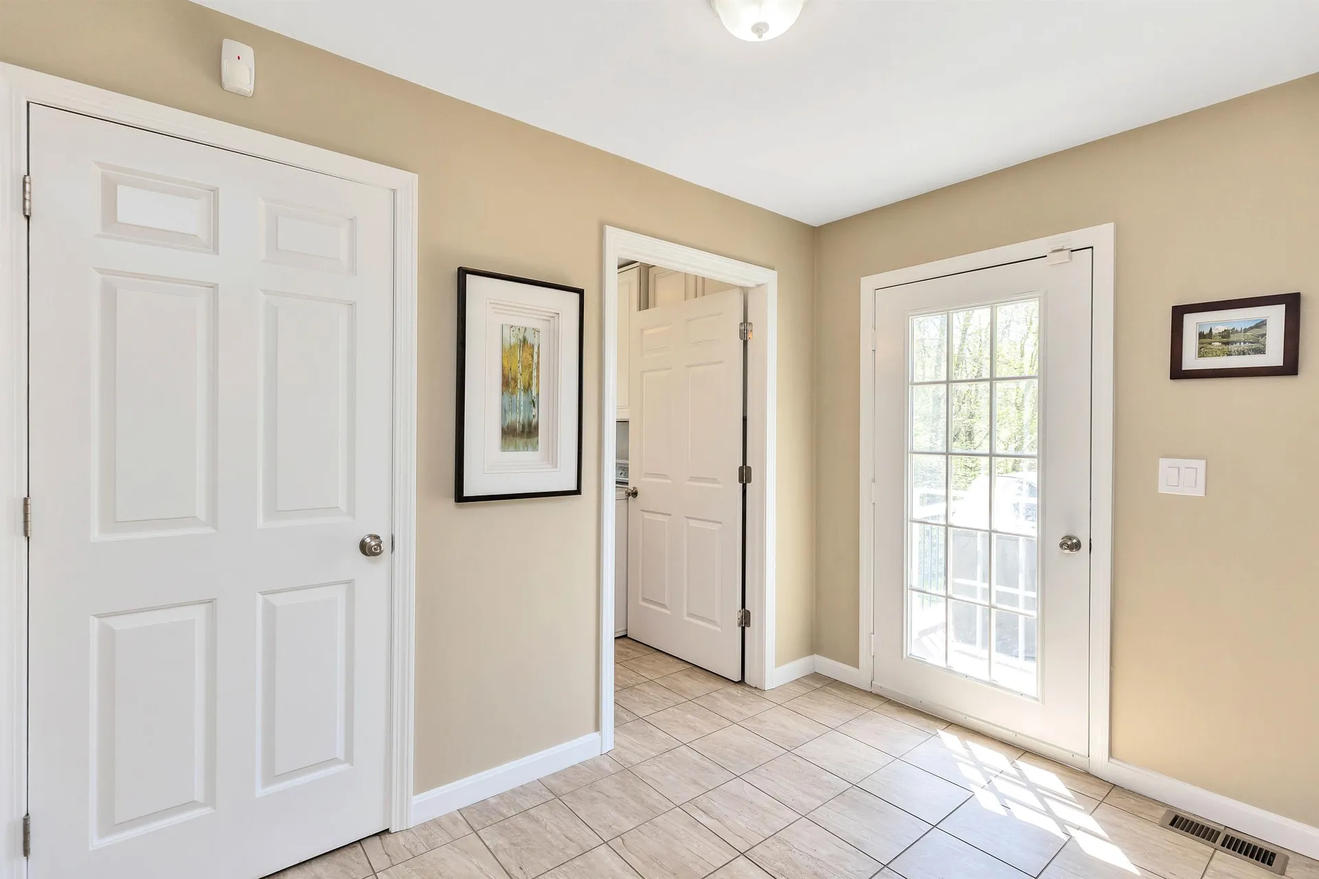 4 Barker Road Windham NH 03087