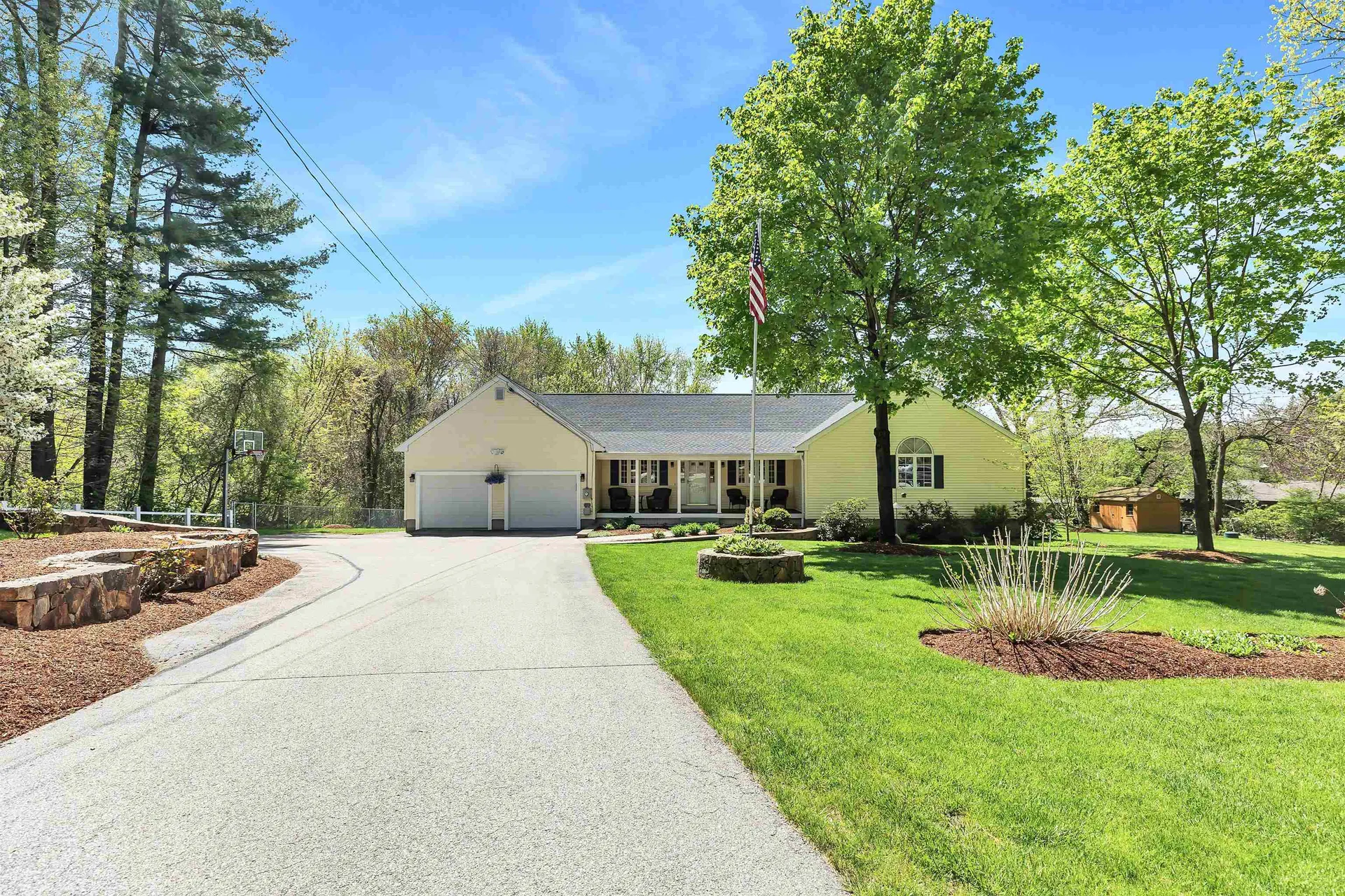 4 Barker Road Windham NH 03087