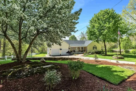 4 Barker Road Windham NH 03087