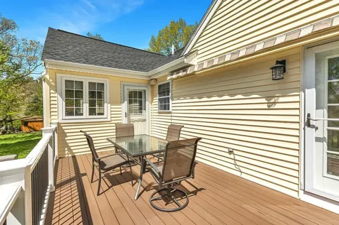 4 Barker Road Windham NH 03087
