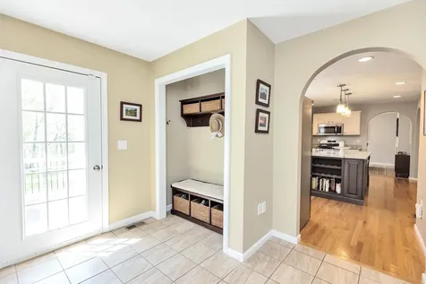 4 Barker Road Windham NH 03087